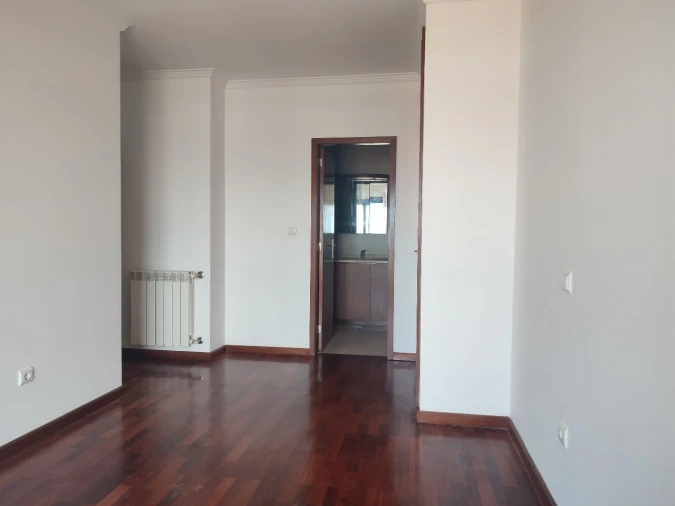 Apartamento T3 para Venda em Matosinhos Foto 5