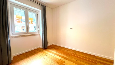 Apartamento T2 para Arrendamento em Lisboa