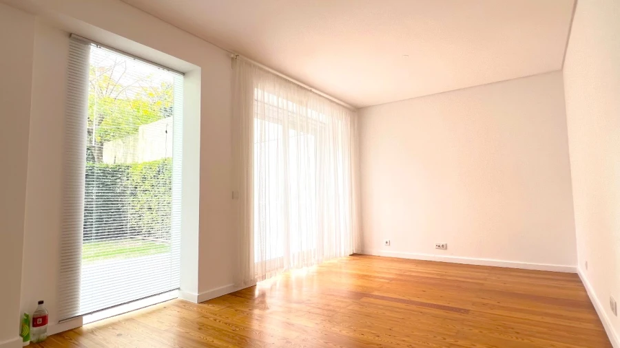 Apartamento T2 para Arrendamento em Lisboa Foto 5