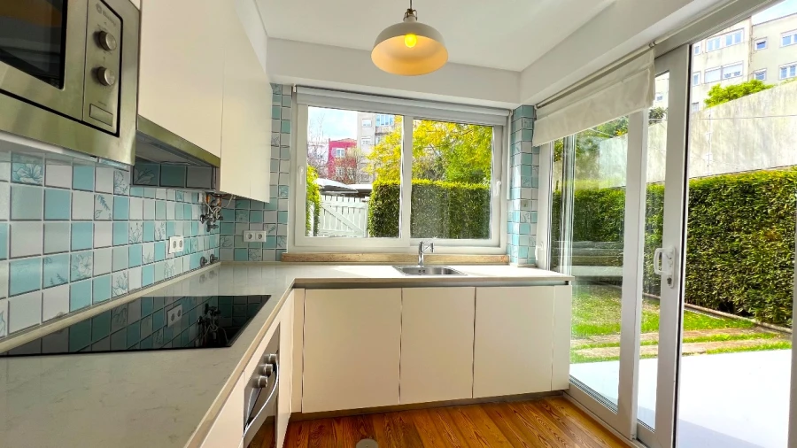 Apartamento T2 para Arrendamento em Lisboa Foto 9