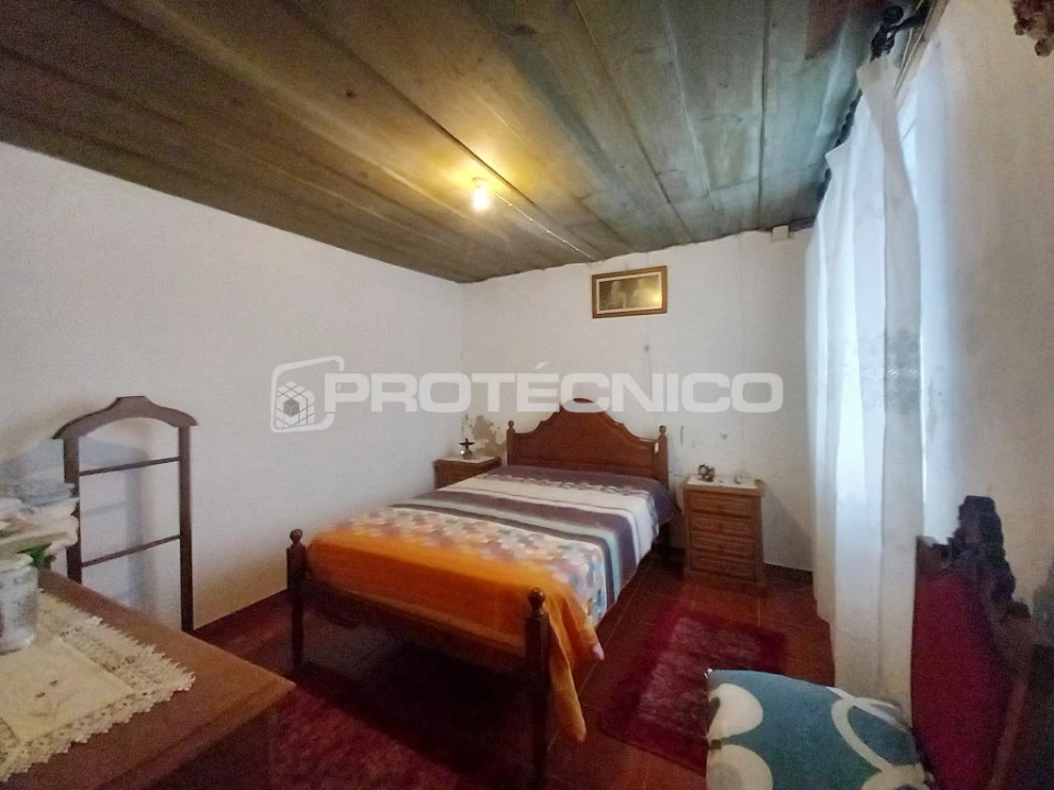 Moradia T4 para Venda em Cacia Foto 7