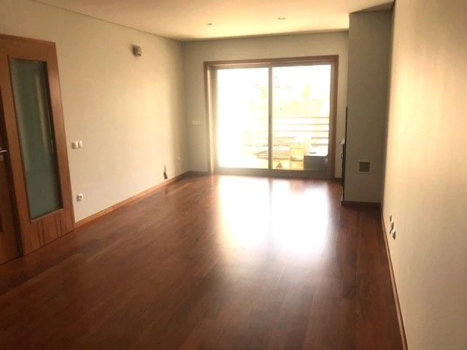 Apartamento T2 para Venda em Porto Foto 1