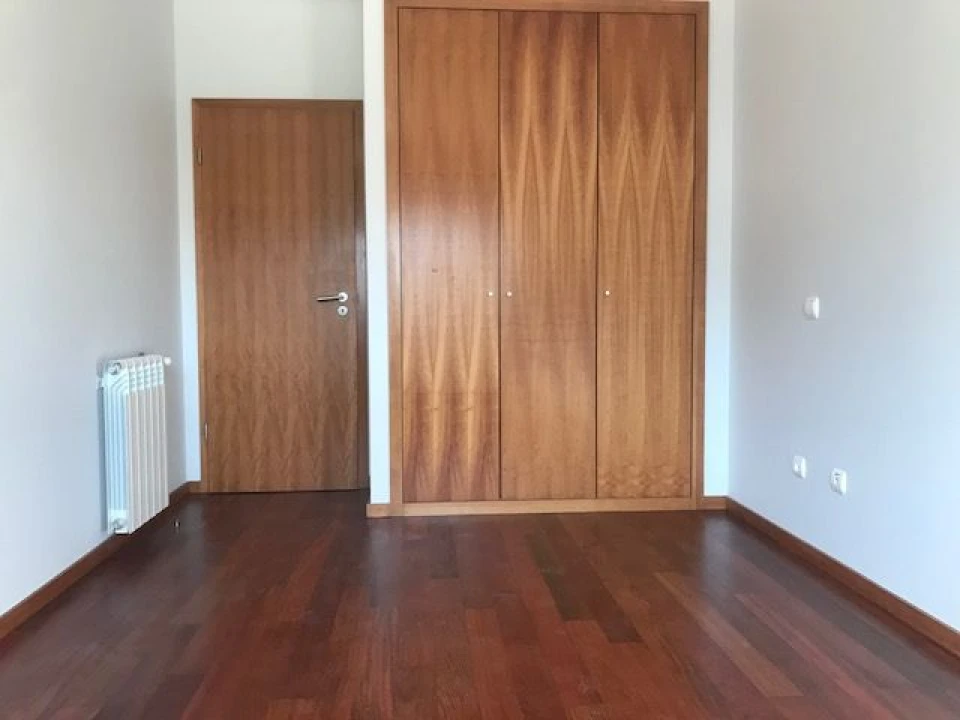 Apartamento T2 para Venda em Porto Foto 9
