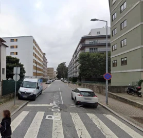 Apartamento T2 para Venda em Porto