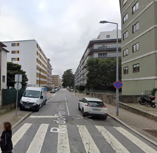 Apartamento T2 para Venda em Porto Foto 21