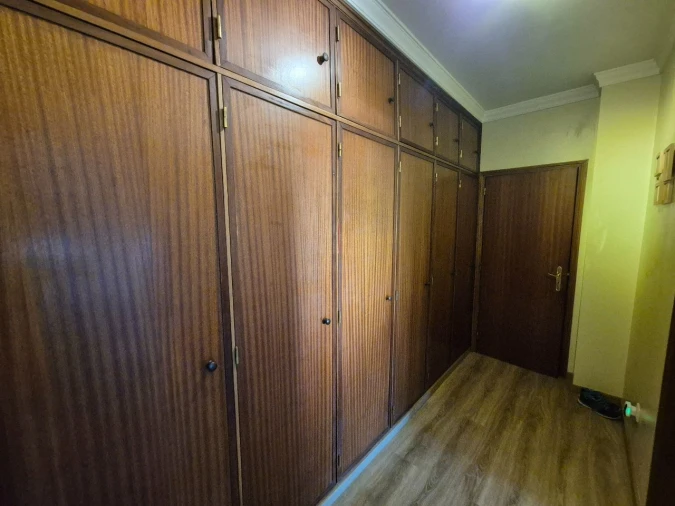 Apartamento T2 para Venda em Irivo Foto 18