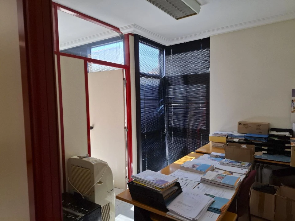 Escritório para Arrendamento em Aveiro Foto 3