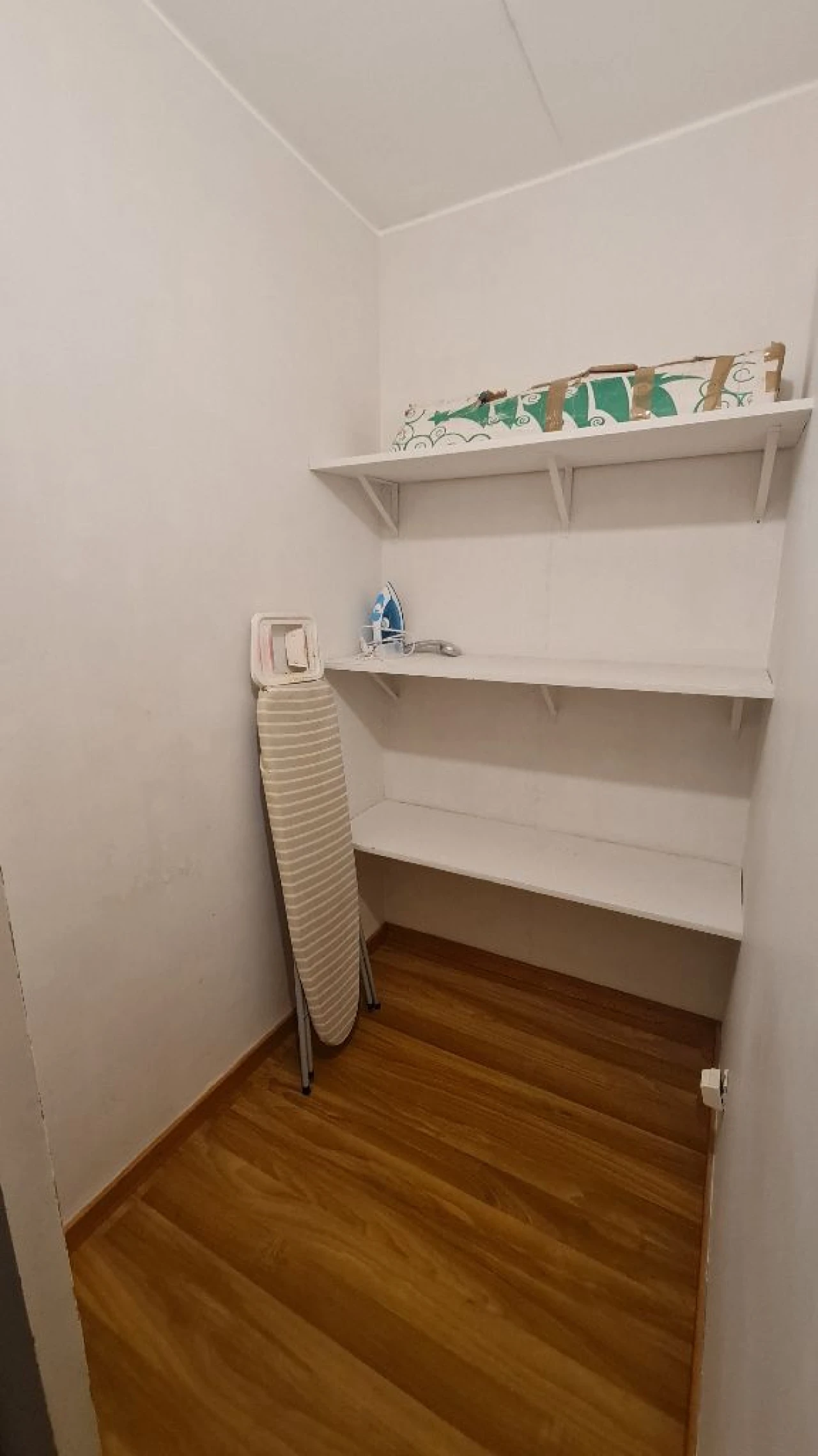 Apartamento T1 para Arrendamento em Funchal Foto 10