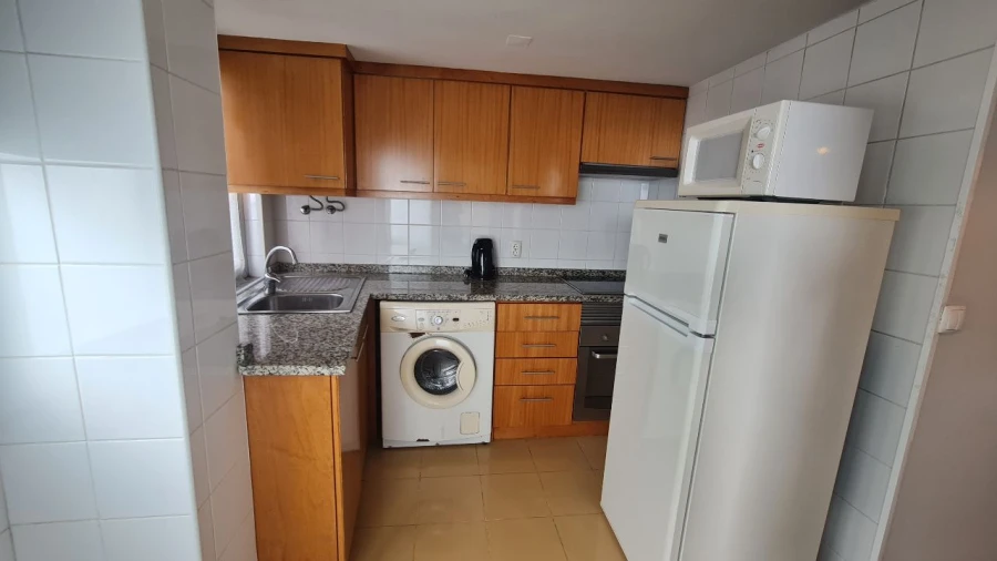 Apartamento T1 para Arrendamento em Funchal Foto 9