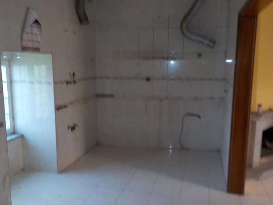 Moradia T2 para Venda em Cassurrães Foto 5