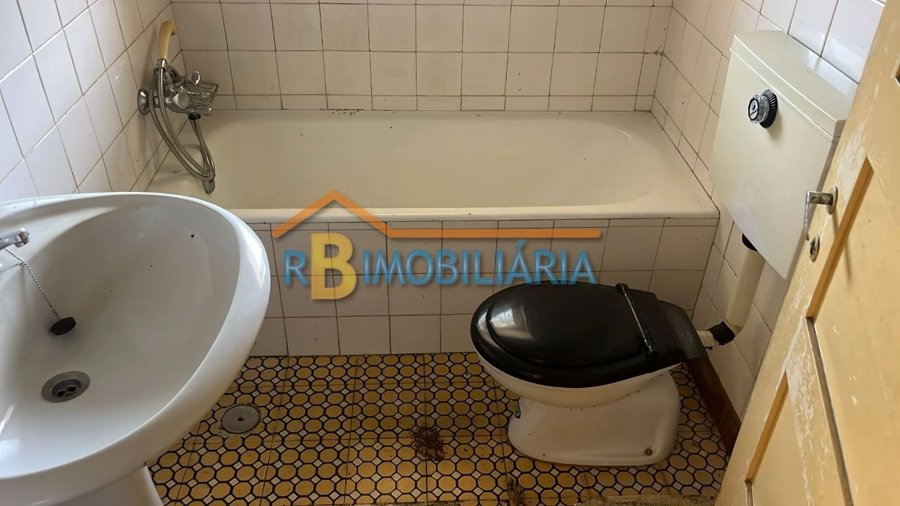 Moradia T6 para Venda em Mansores Foto 10