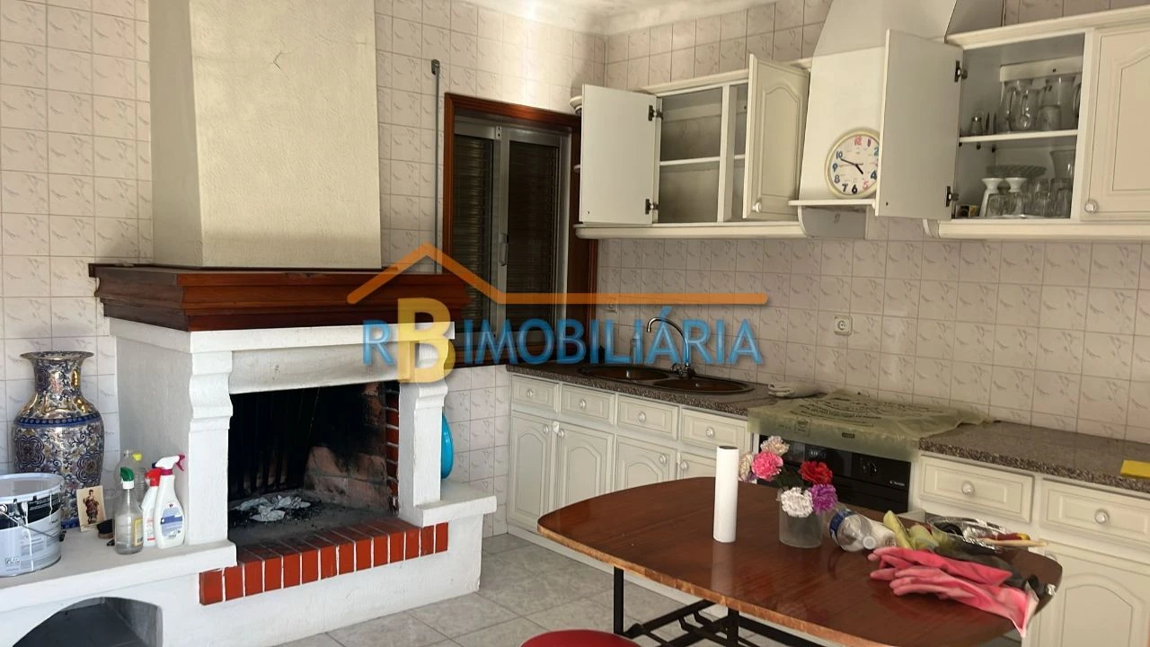 Moradia T6 para Venda em Mansores Foto 14