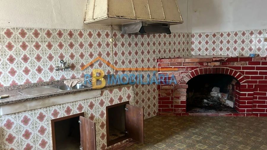 Moradia T6 para Venda em Mansores Foto 12