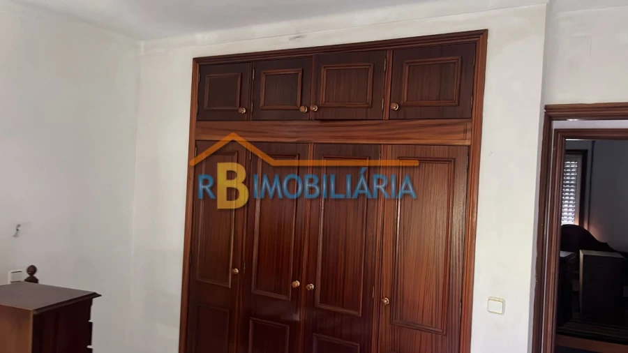 Moradia T6 para Venda em Mansores Foto 13