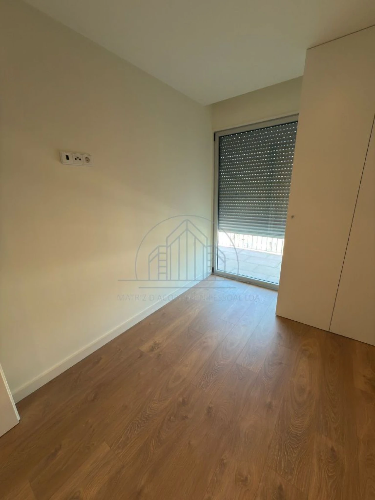 Apartamento T2 para Arrendamento em Porto Foto 4