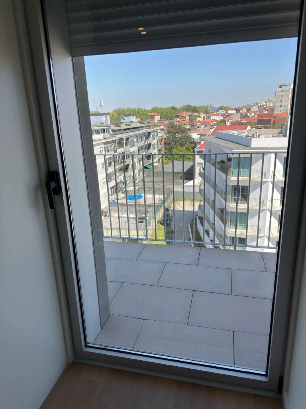 Apartamento T2 para Arrendamento em Porto Foto 7