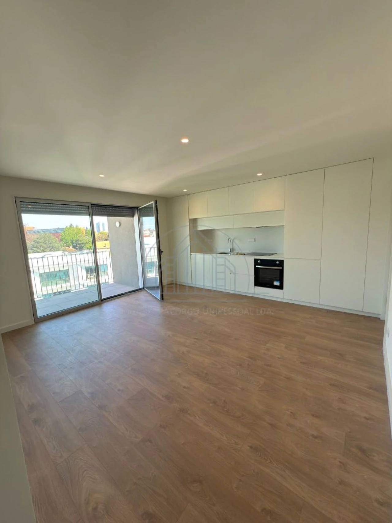 Apartamento T2 para Arrendamento em Porto Foto 10