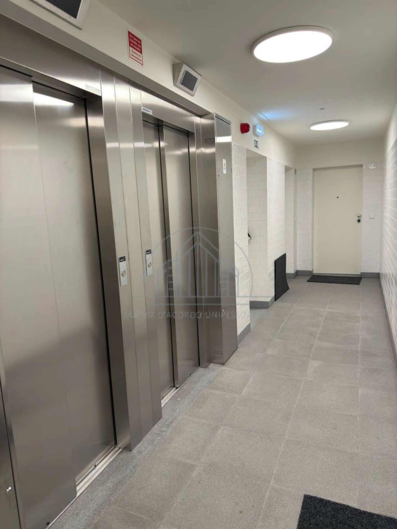 Apartamento T2 para Arrendamento em Porto Foto 11