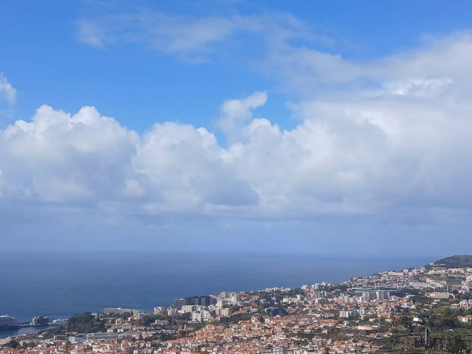 Moradia T3 para Venda em Funchal Foto 23