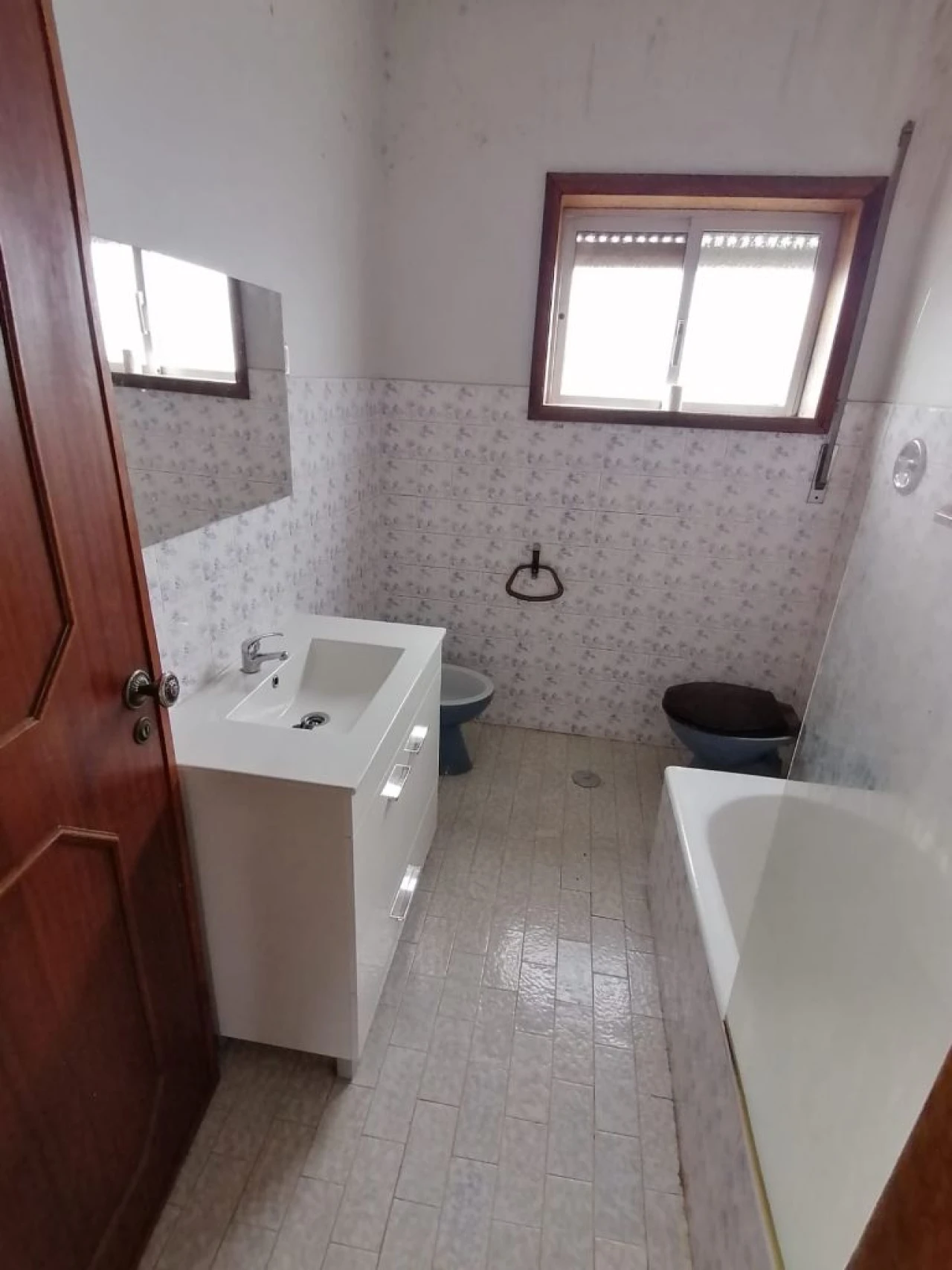 Moradia T6 para Venda em São João da Madeira Foto 36