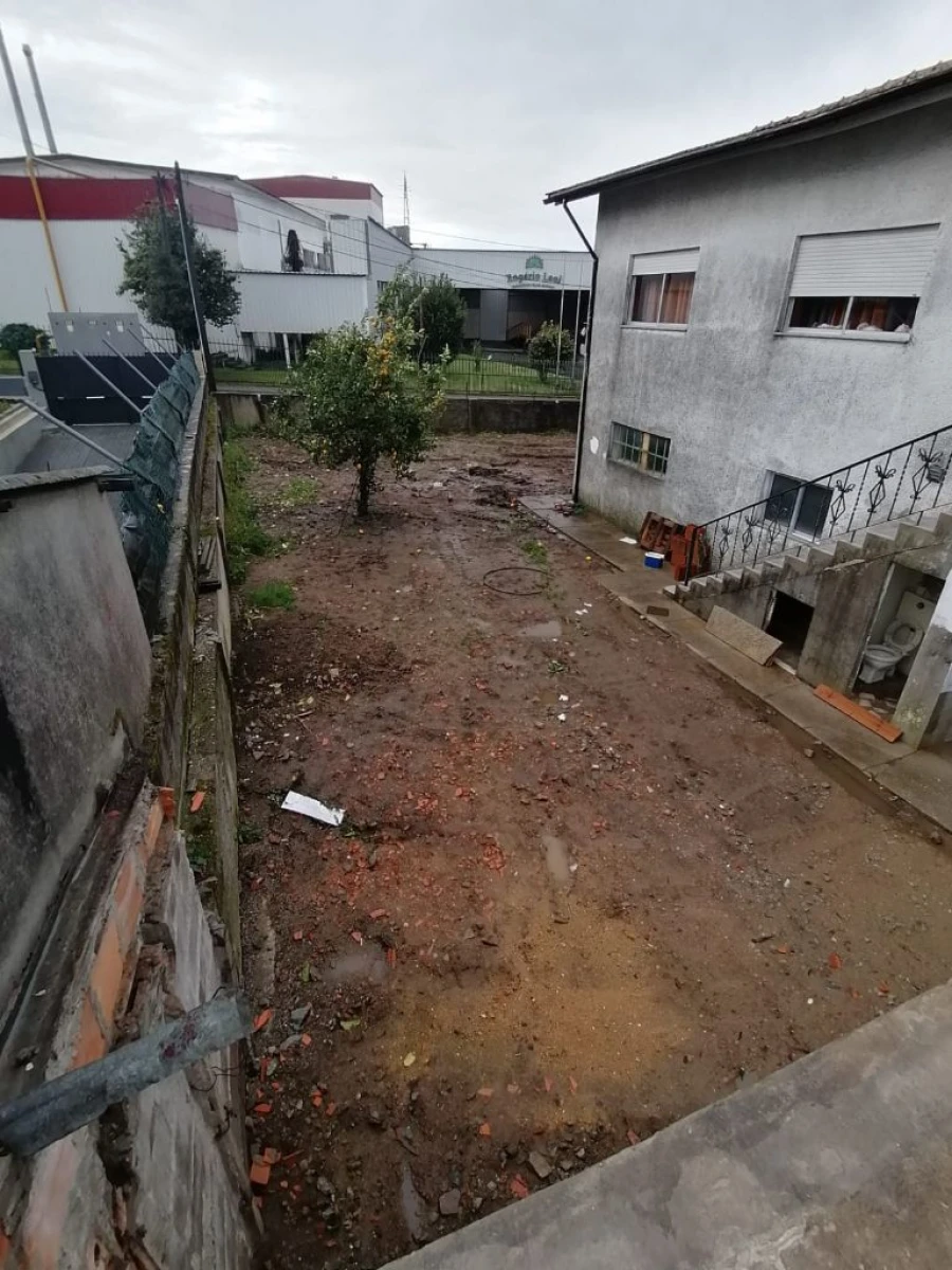 Moradia T6 para Venda em São João da Madeira Foto 13