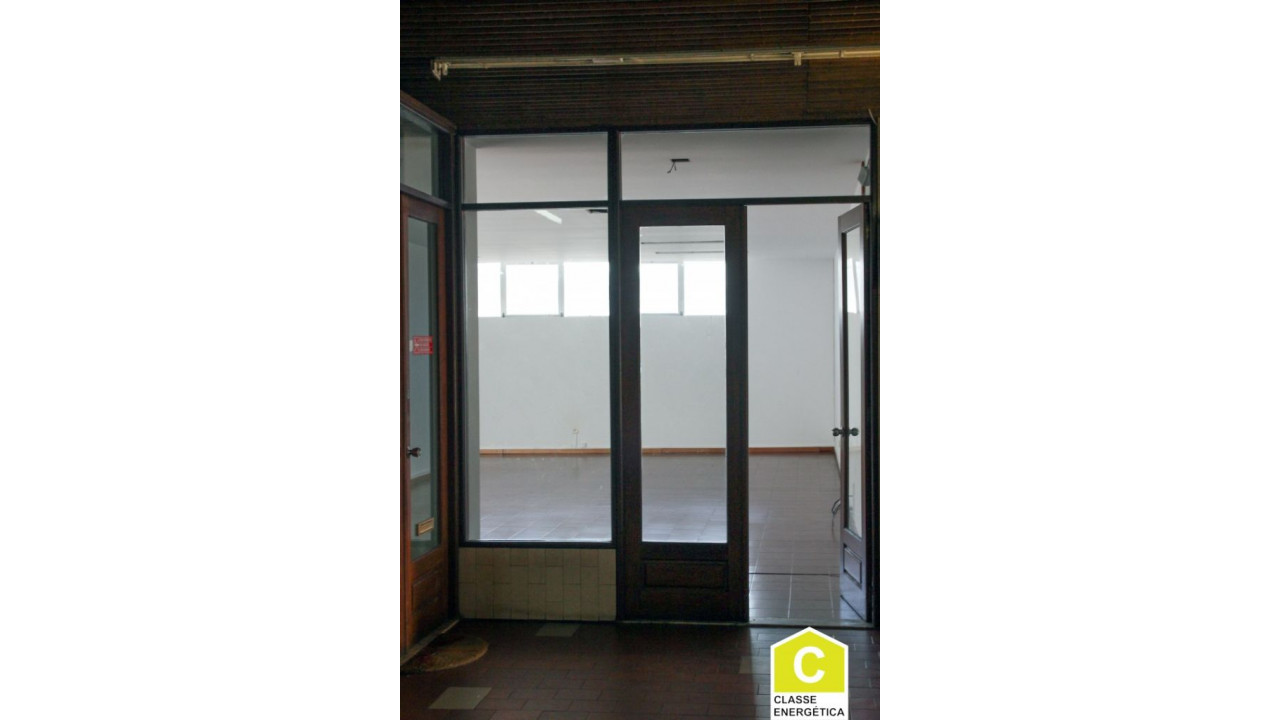 Loja para Venda em Vila de Prado Foto 4