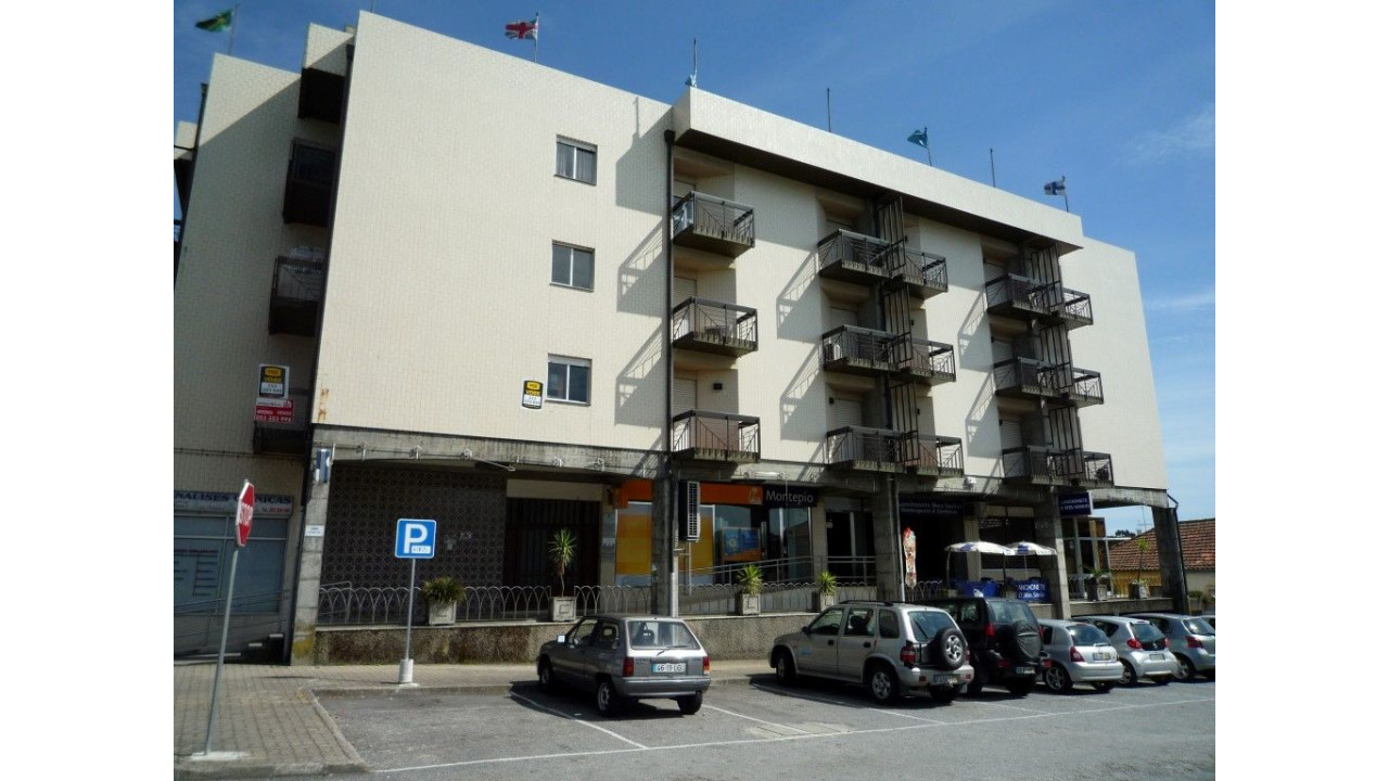 Loja para Venda em Vila de Prado Foto 7