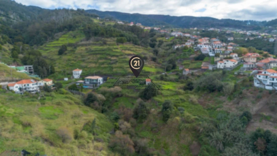 Terreno P/ Prédio para Venda em Calheta Foto 11