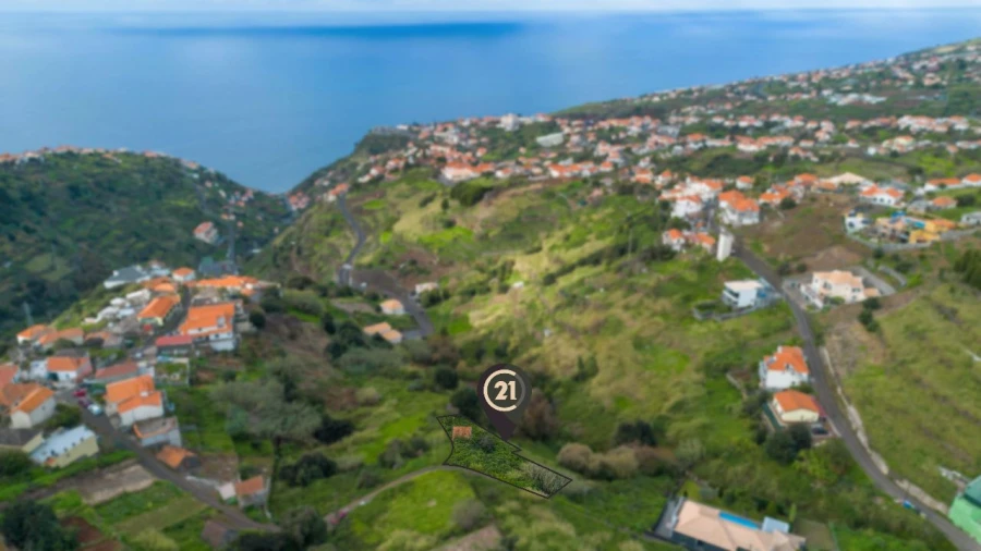 Terreno P/ Prédio para Venda em Calheta Foto 14