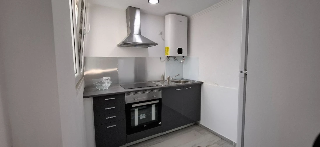 Quarto para Arrendamento em Caneças Foto 3