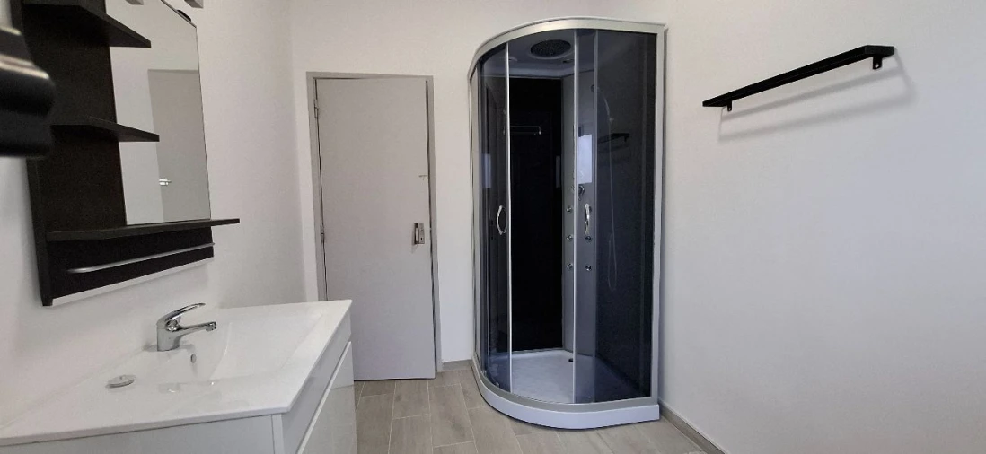 Quarto para Arrendamento em Caneças Foto 5