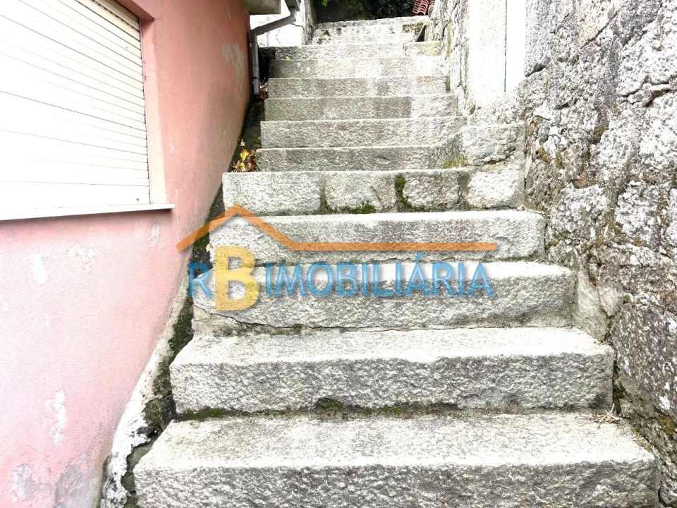 Quinta T5 para Venda em Figueiredo Foto 18