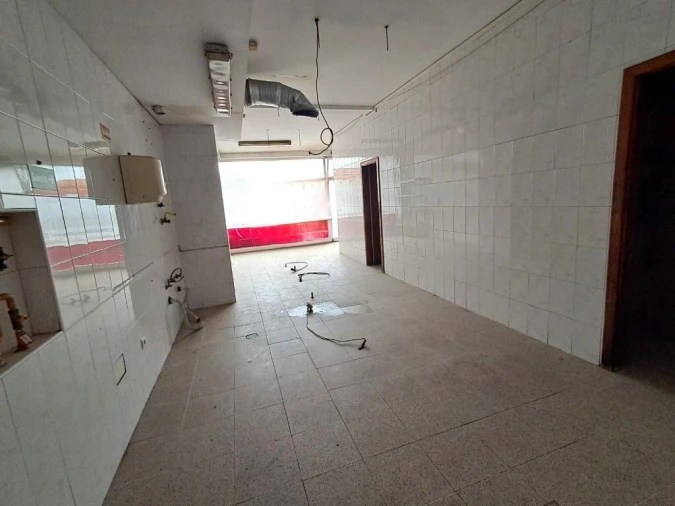 Loja para Arrendamento em Maia Foto 27