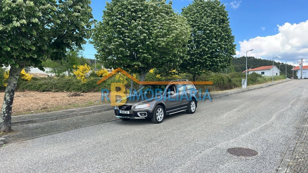 Terreno P/ Prédio para Venda em Pade Foto 2