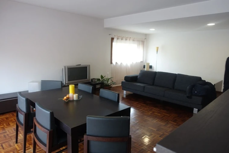 Apartamento T3 para Arrendamento em Espinho Foto 1