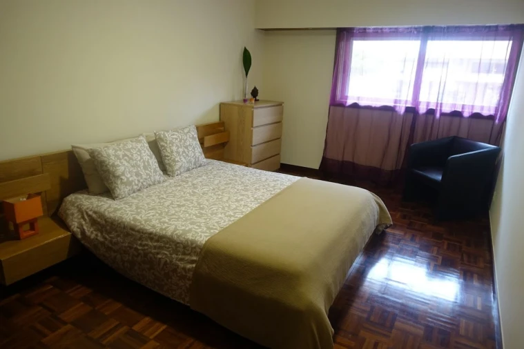 Apartamento T3 para Arrendamento em Espinho Foto 7