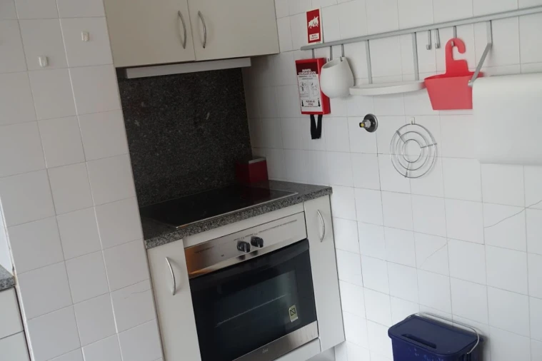 Apartamento T3 para Arrendamento em Espinho Foto 29