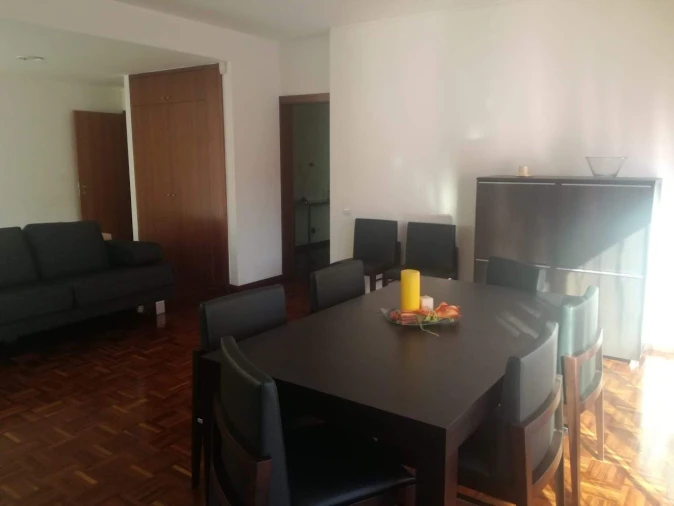 Apartamento T3 para Arrendamento em Espinho Foto 28