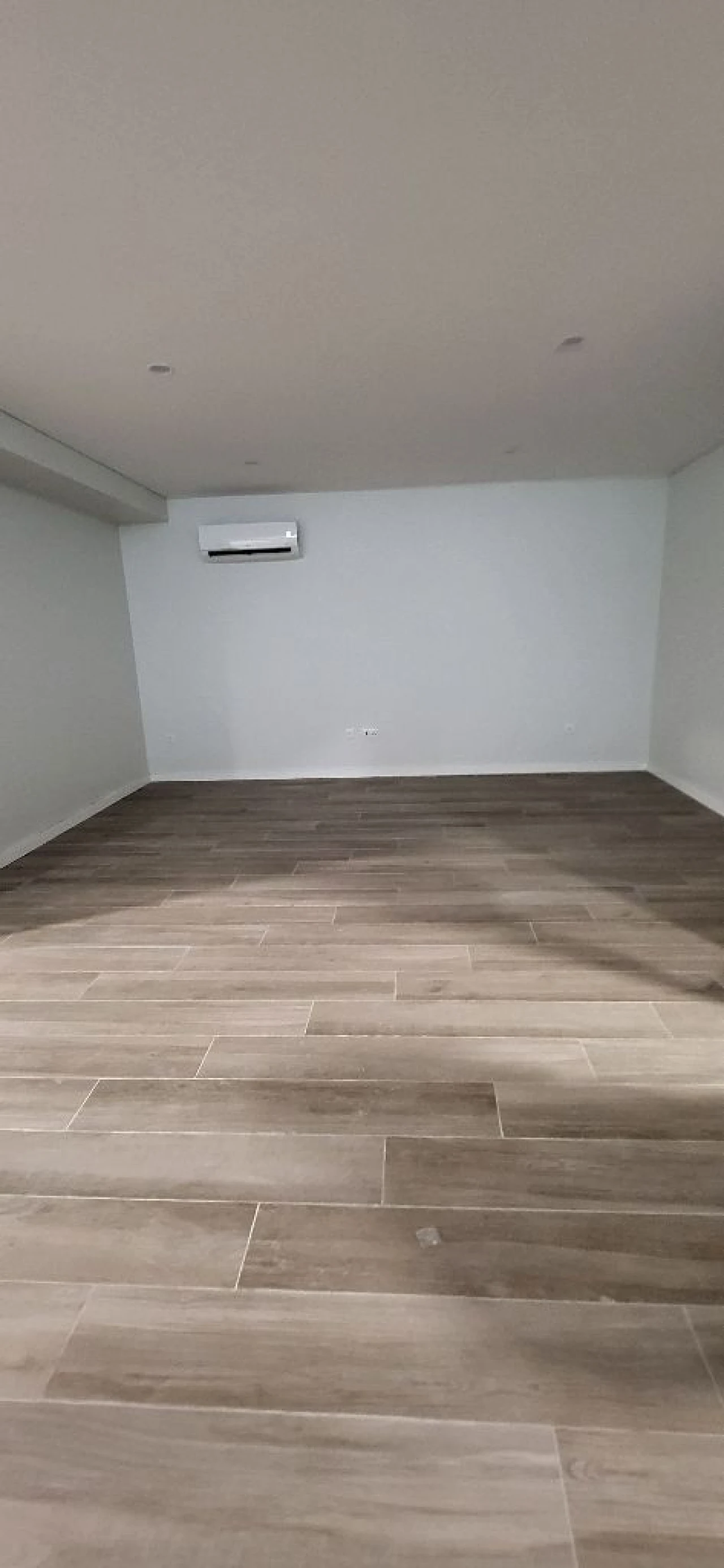 Moradia T4 para Venda em Espinho Foto 26