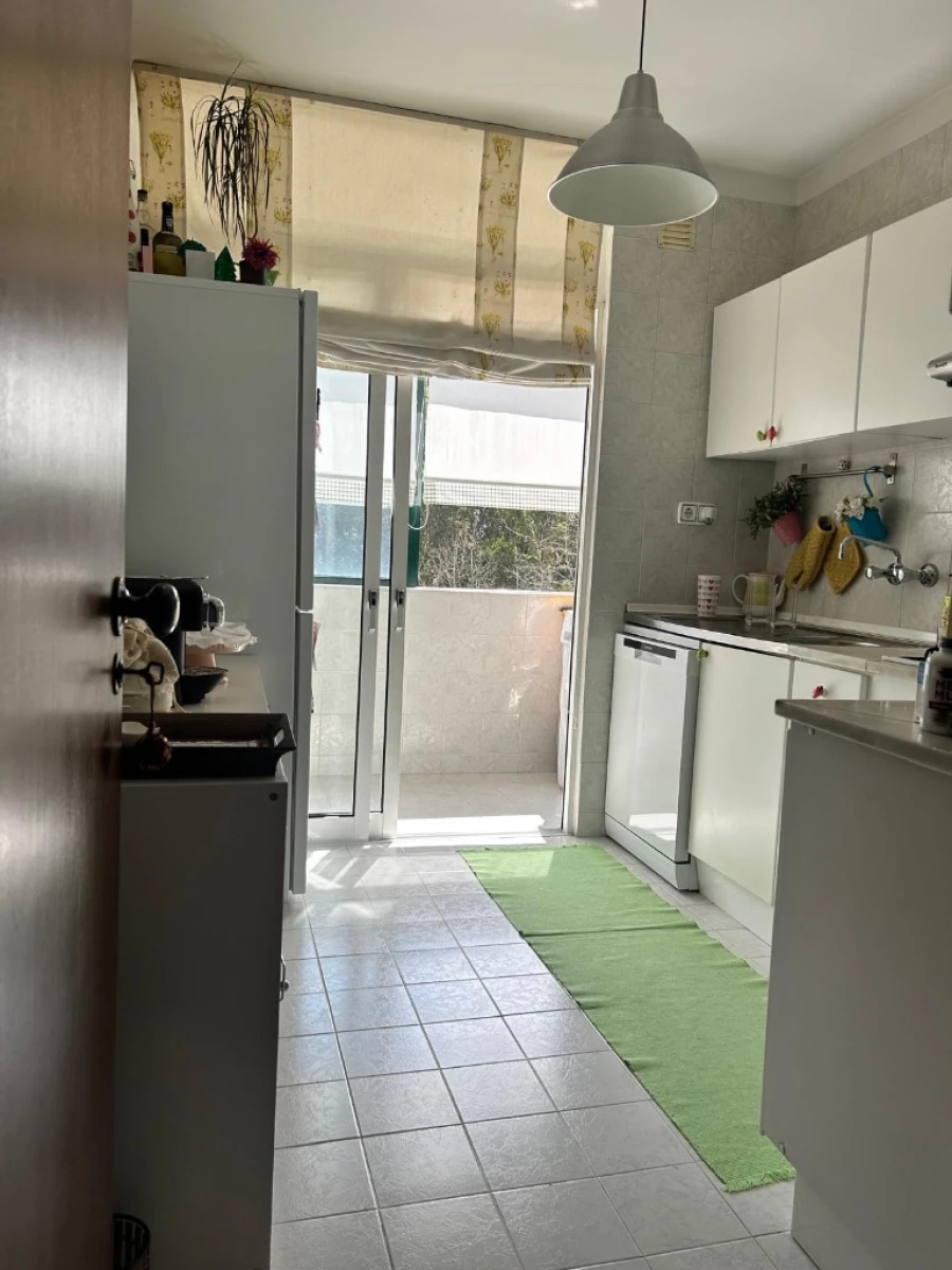 Apartamento para Venda em Maia Foto 12