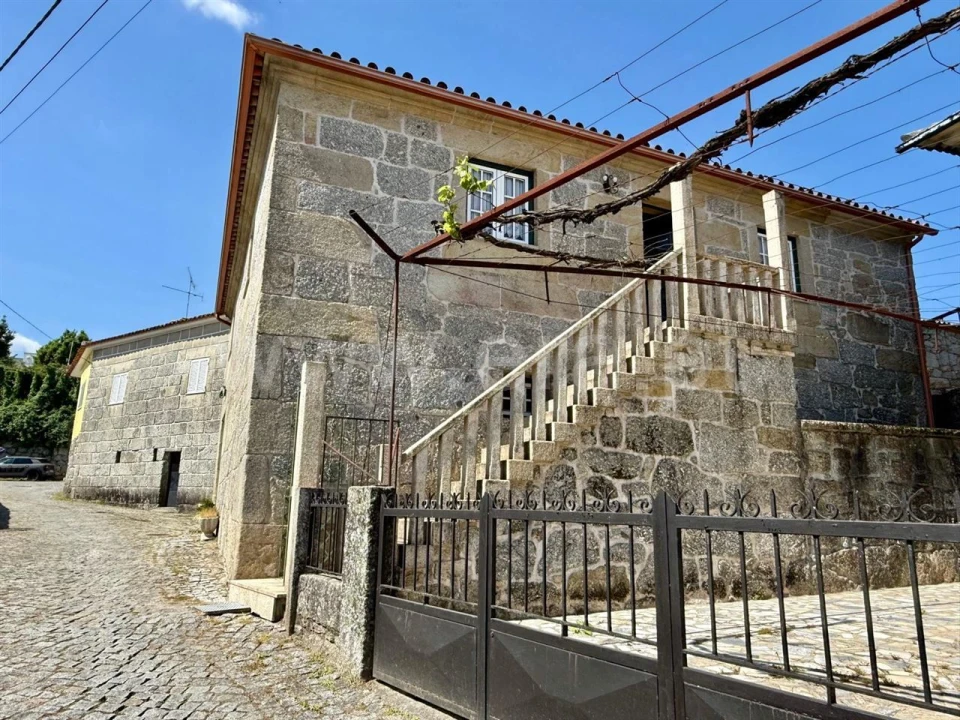 Moradia T5 para Venda em Póvoa de Lanhoso Foto 3