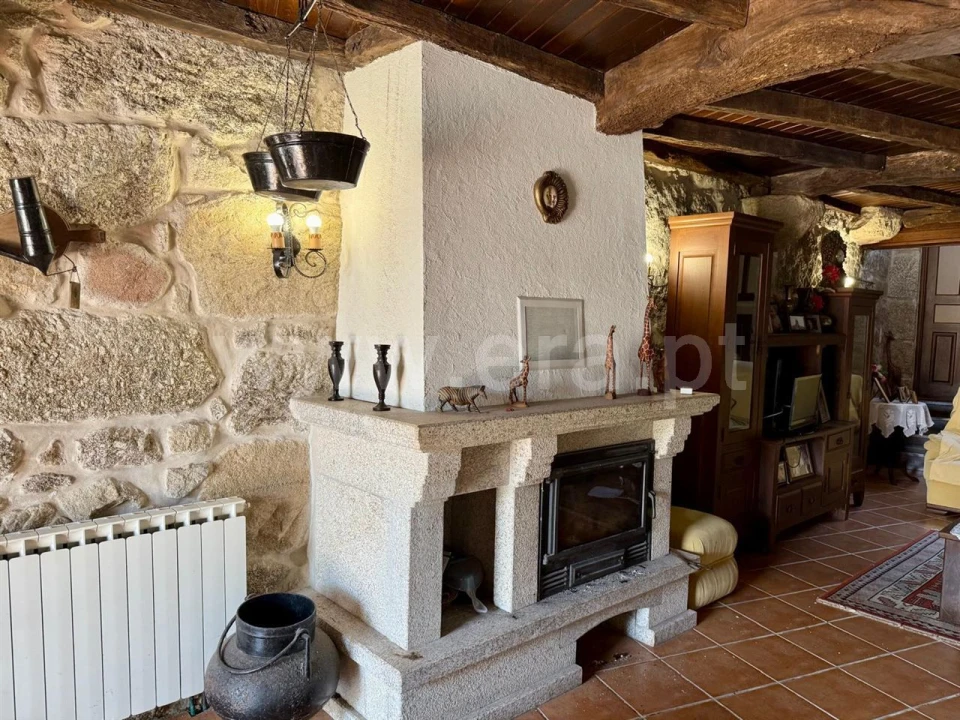 Moradia T5 para Venda em Póvoa de Lanhoso Foto 10