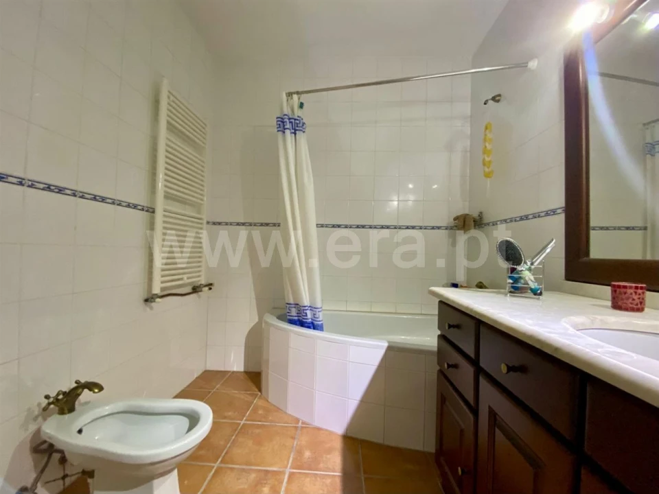 Moradia T5 para Venda em Póvoa de Lanhoso Foto 21