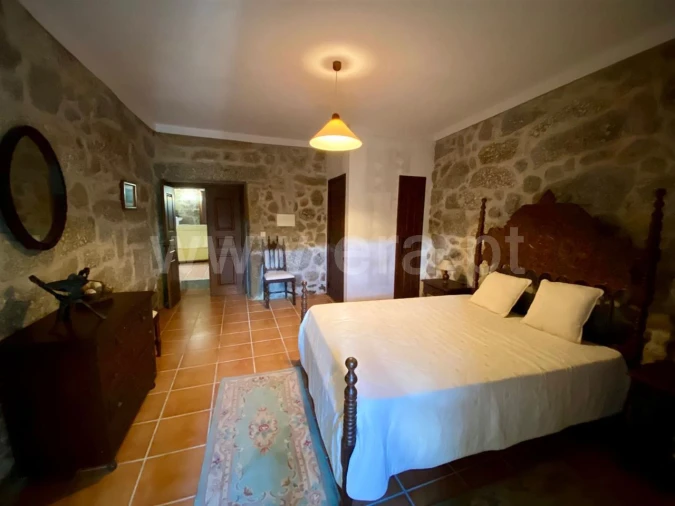 Moradia T5 para Venda em Póvoa de Lanhoso Foto 12