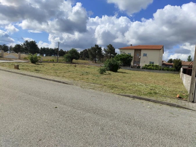 Terreno para Venda em Vilar Formoso Foto 2