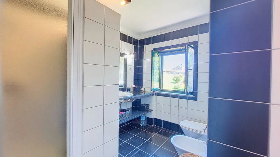 Moradia T3 para Venda em Oliveira do Hospital Foto 13