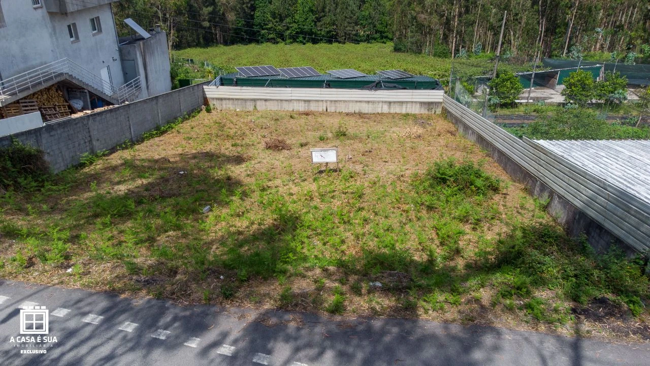 Terreno P/ Prédio para Venda em Reguenga Foto 4