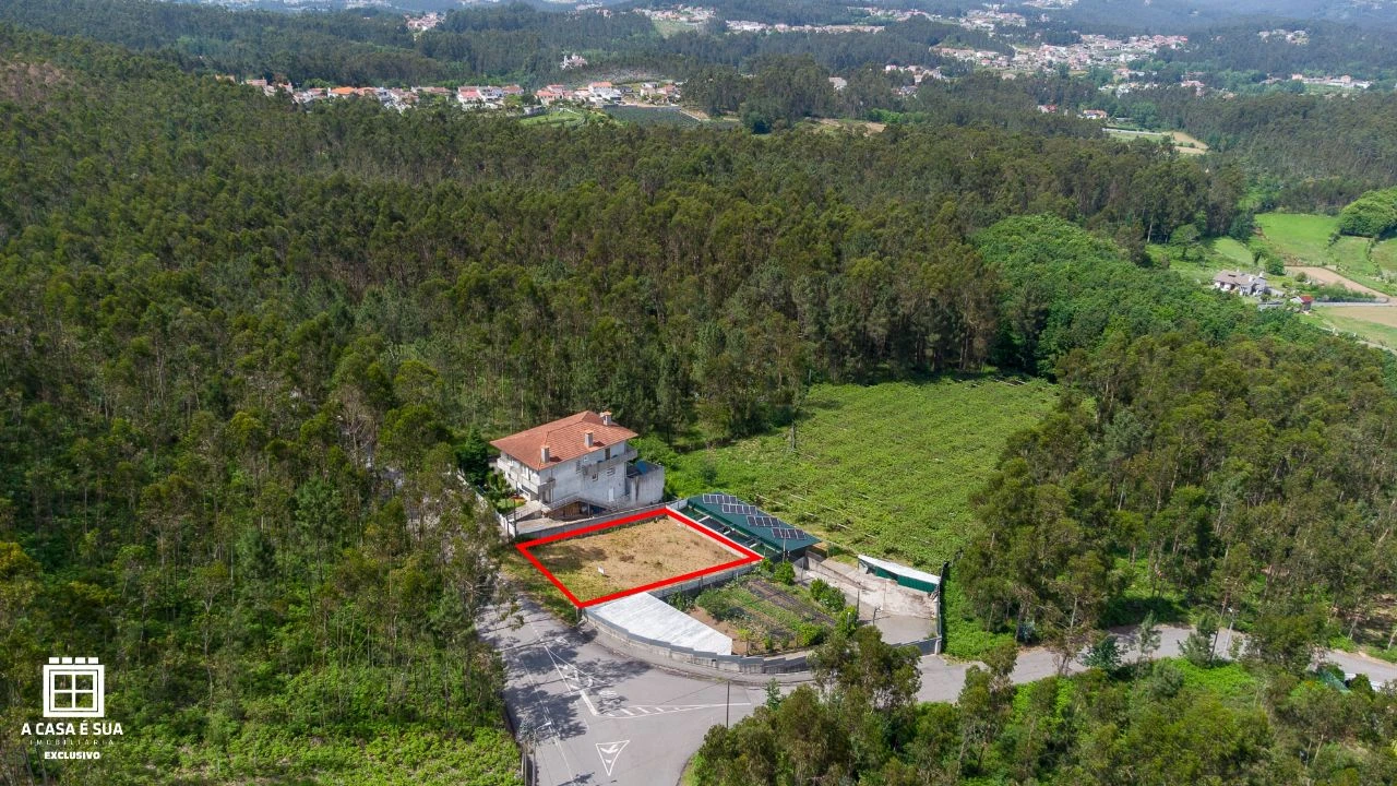Terreno P/ Prédio para Venda em Reguenga Foto 6
