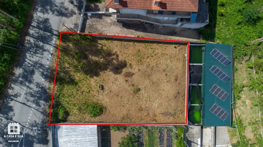 Terreno P/ Prédio para Venda em Reguenga Foto 3