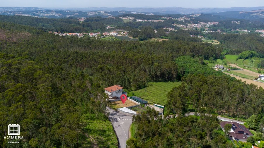 Terreno P/ Prédio para Venda em Reguenga Foto 7